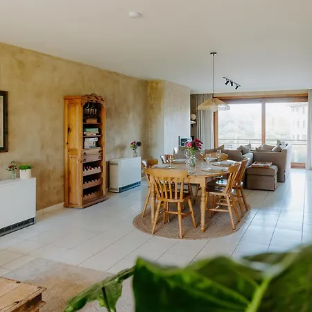 Prachtig, Rustig En Ruim Appartement Vlakbij Zee Koksijde Exterior photo