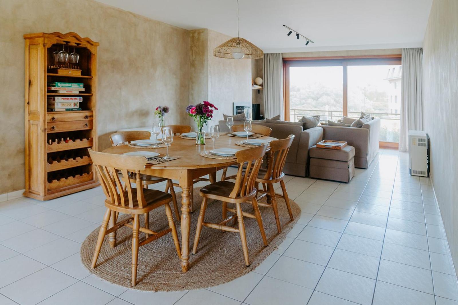 Appartement Prachtig, Rustig En Ruim Vlakbij Zee